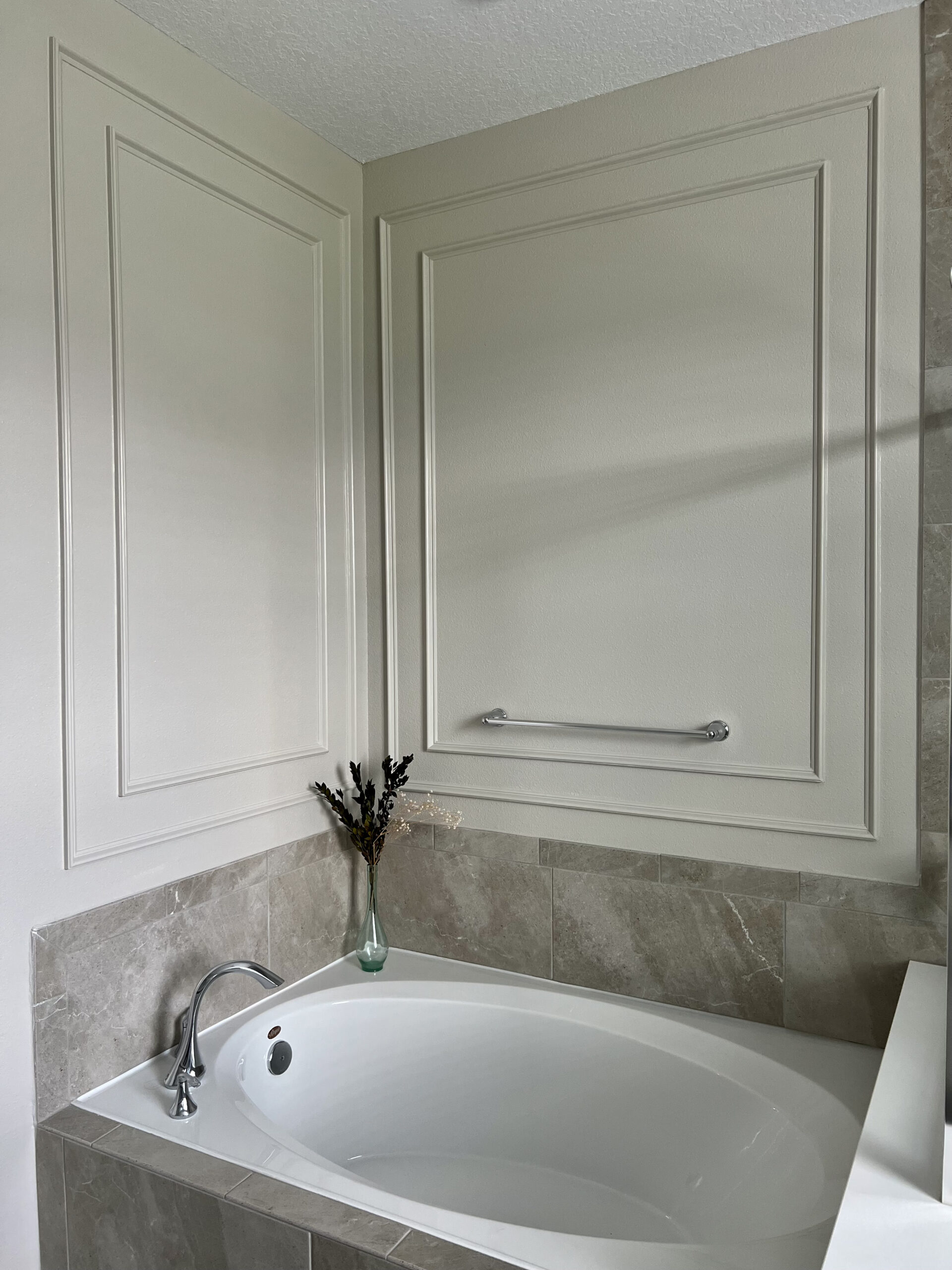 Inspiring Ways to Add Interior Trim Featuring @LivingWithLey ...