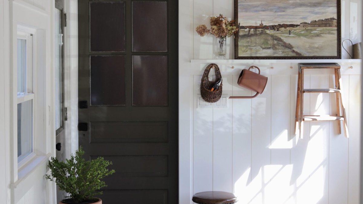 Royal™ Trim & Mouldings