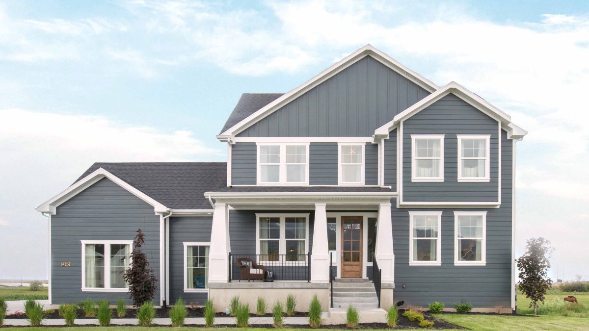 Board and Batten Vinyl Siding