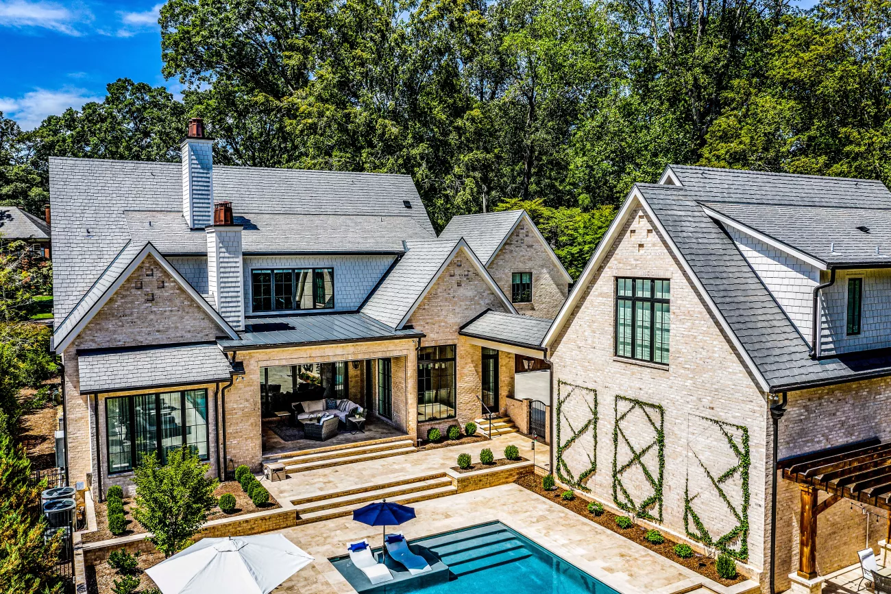 A house using DaVinci roofing