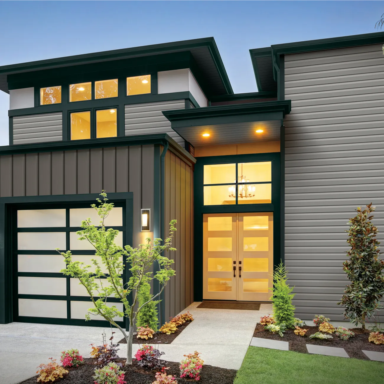 Royal Pro Perks House Image Board and Batten and Estate