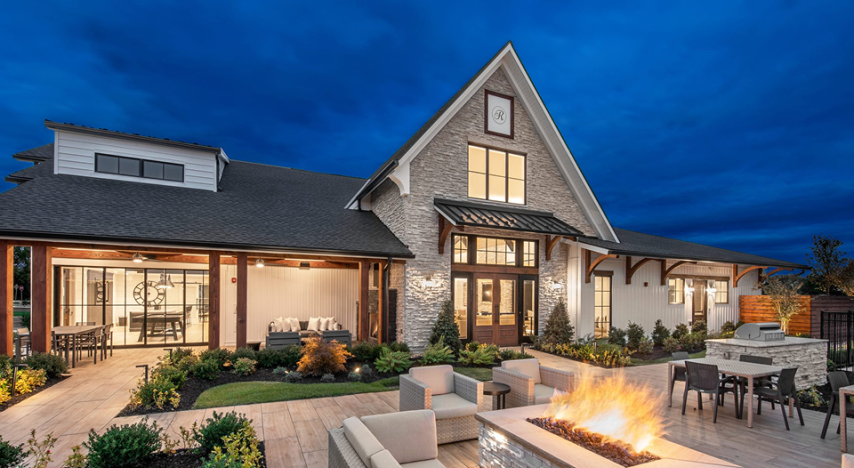 cultured-stone-backyard